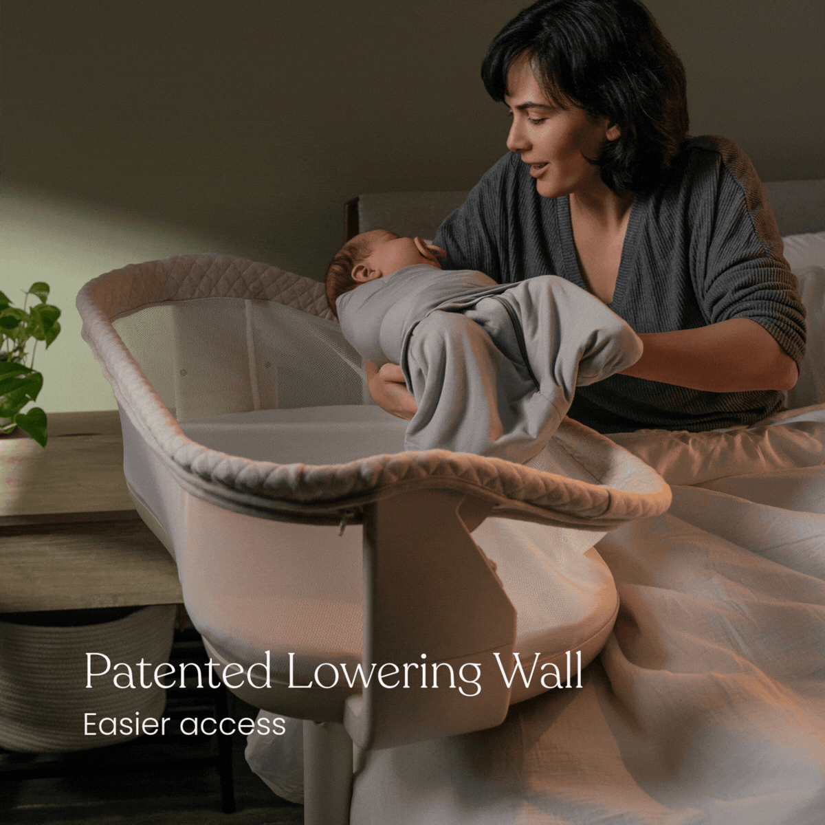 BassiNest® Swivel Sleeper 4.0 Air with Dreamweave Breathable Pad